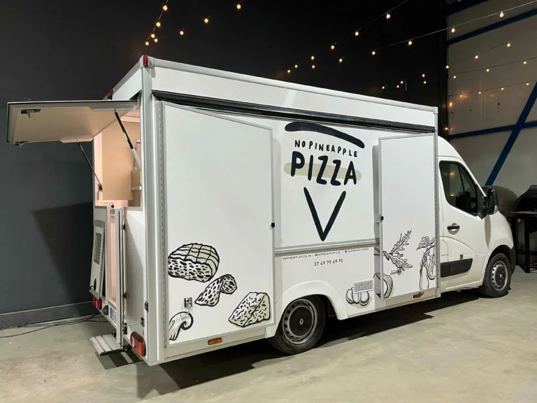Food truck pizzeria napolitain - Renault Master - Ecomag