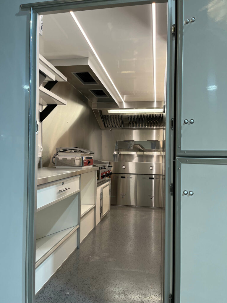 Vue intérieure Camion frite - Ecomag