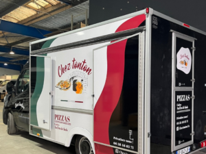 Food truck pizzeria napolitain Renault Master